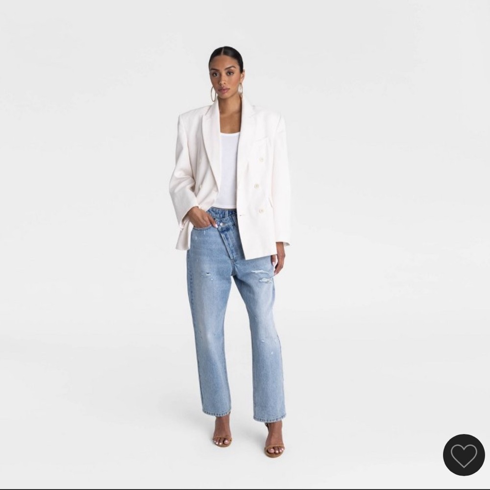 Elegant White Blazer for Women